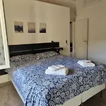 公寓 La Graziosa Fully Air Conditioned Flat 热那亚
