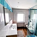 公寓 La Graziosa Fully Air Conditioned Flat